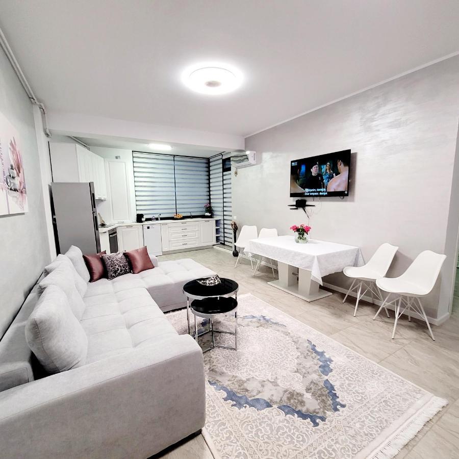 Zen Garden Apartament De Lux Nou Pe Malul Marii Constanta Ngoại thất bức ảnh